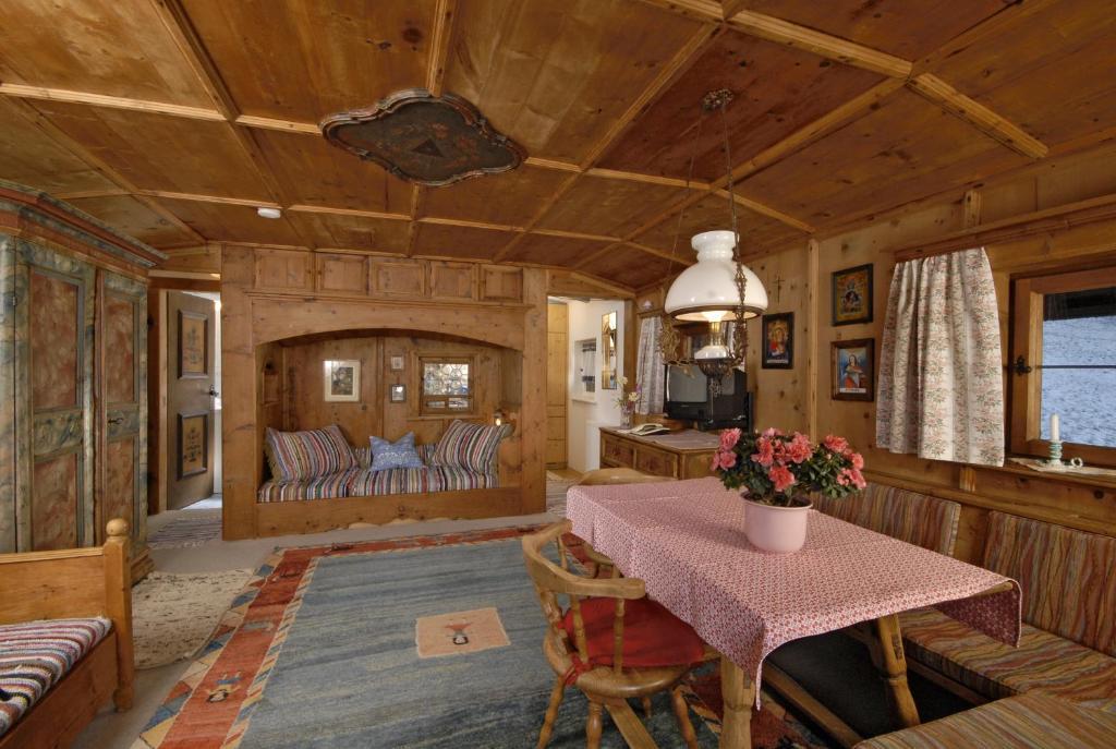 Ferienhäuser Reither Almen Reith im Alpbachtal Zimmer foto